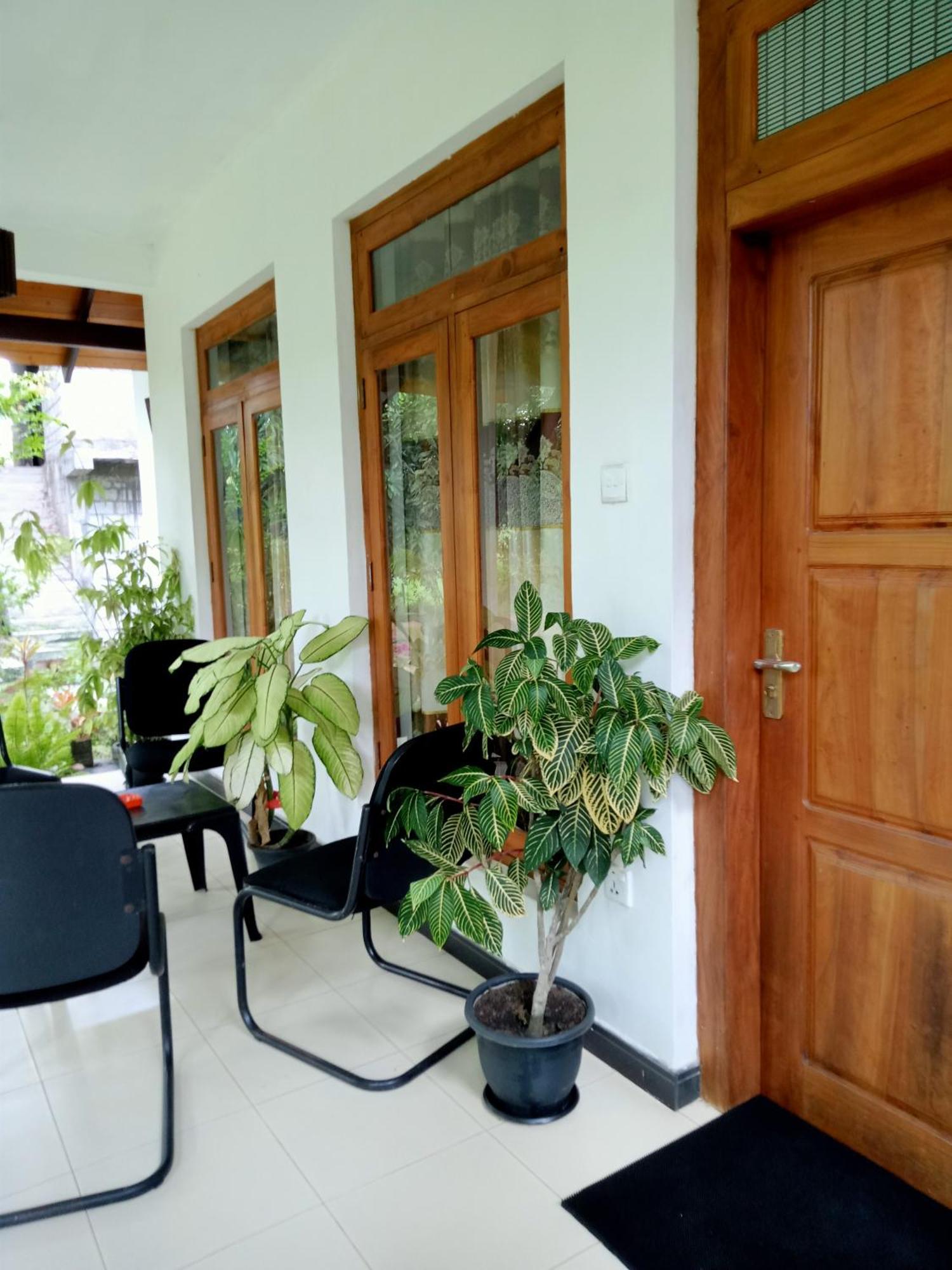 Kithmi Resort Polonnâruvâ Extérieur photo