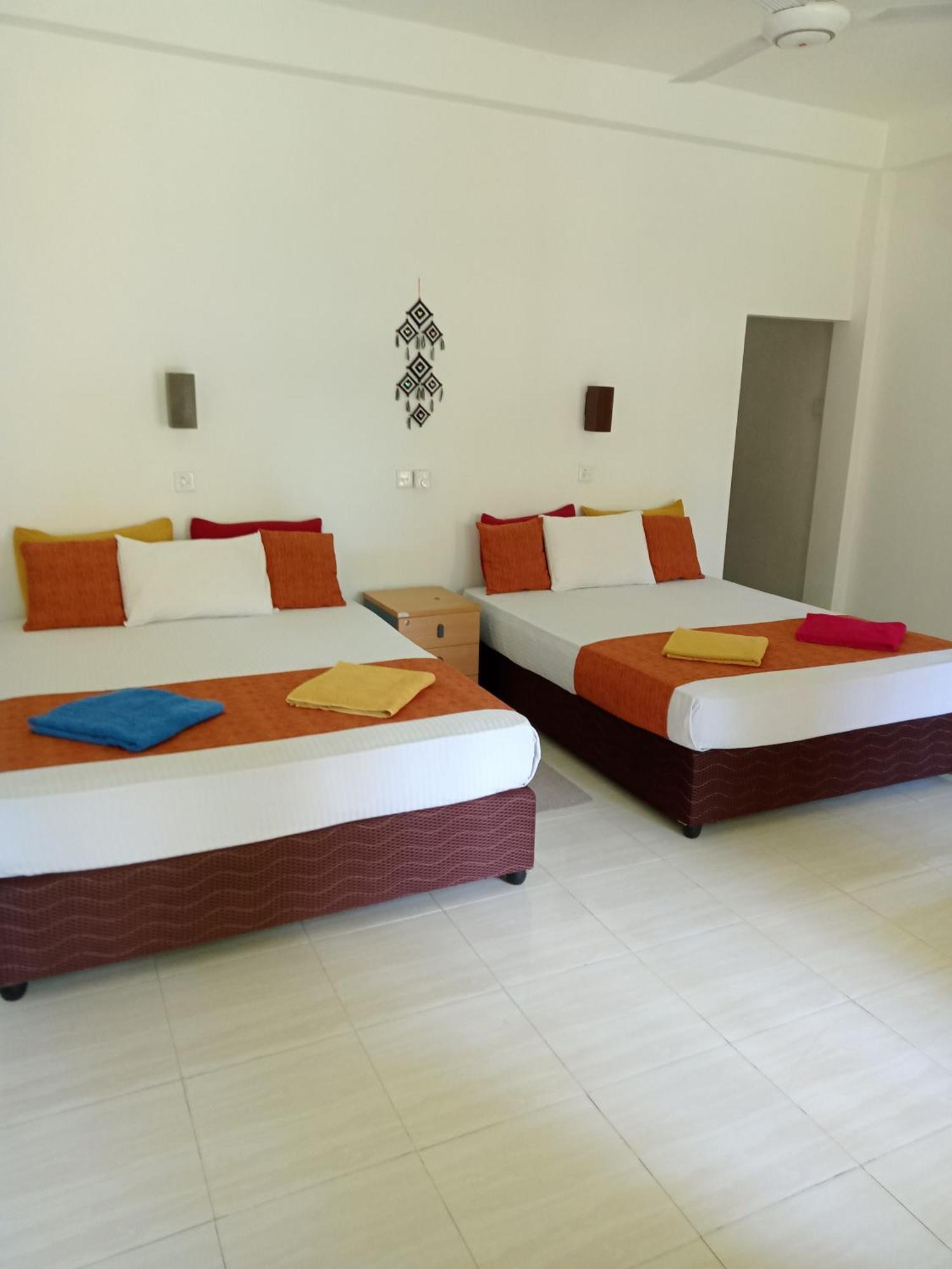 Kithmi Resort Polonnâruvâ Extérieur photo